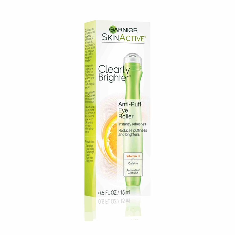Clearly Brighter AntiPuff Eye Roller Garnier Canada